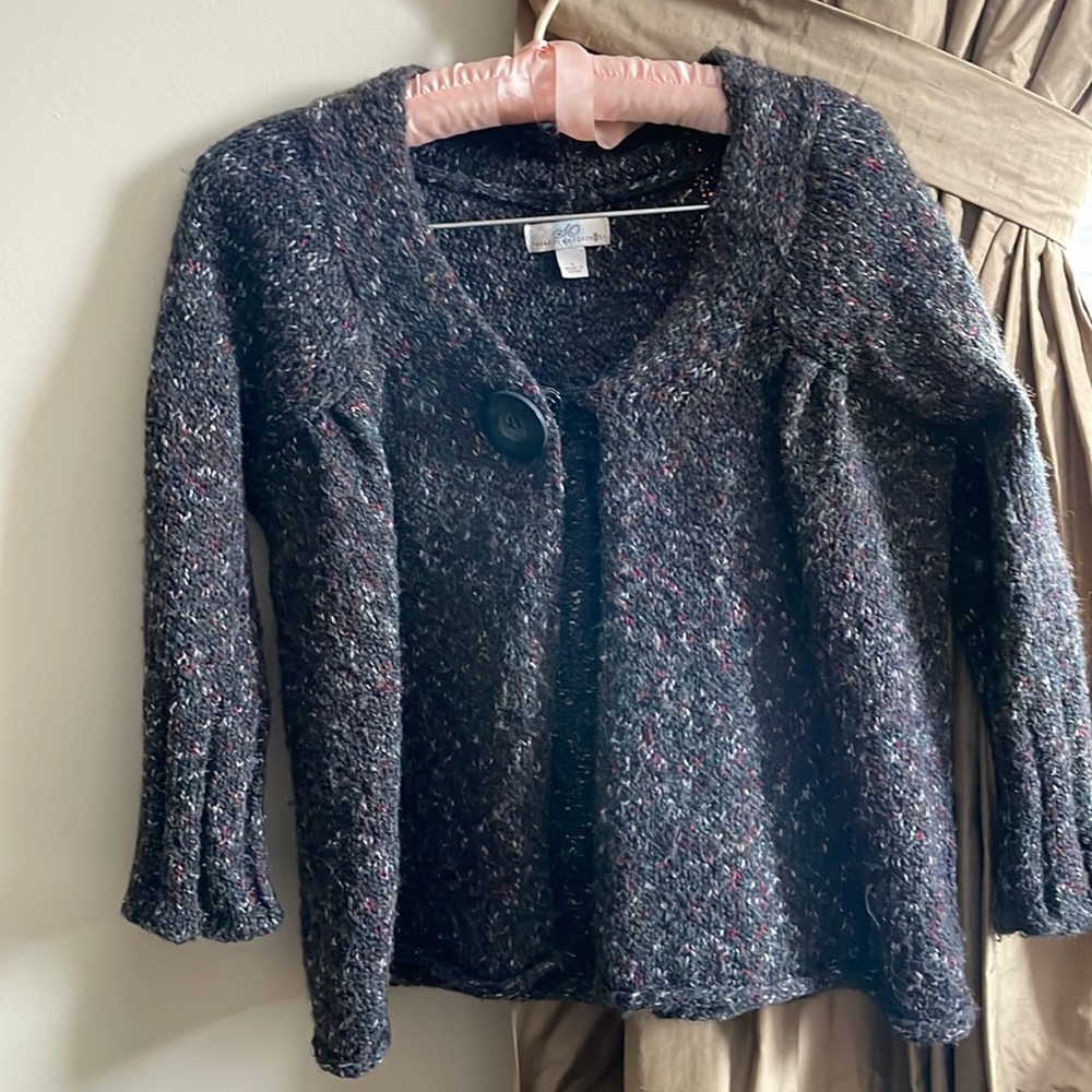 Knit sweater